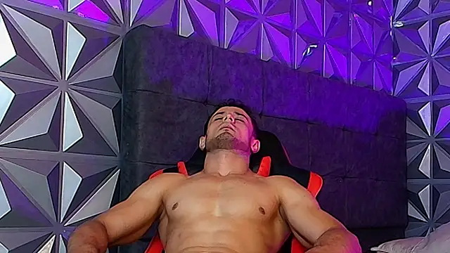 Adonys_Lewis_ 网络视讯表演