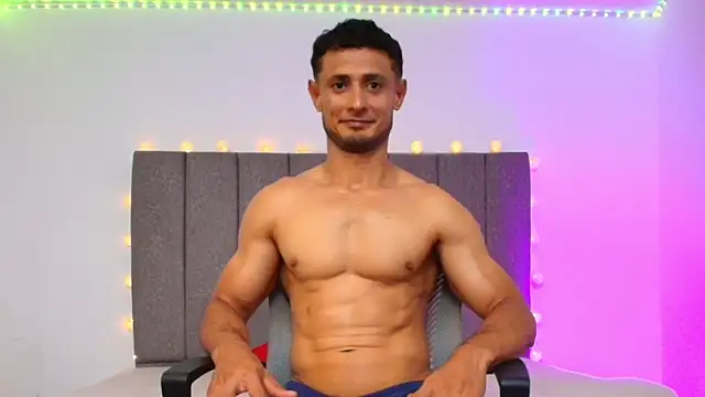 Adonys_Lewis_ 在線直播表演