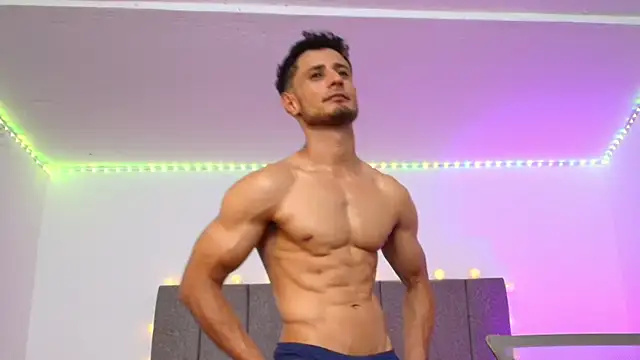 Adonys_Lewis_ 在線直播表演
