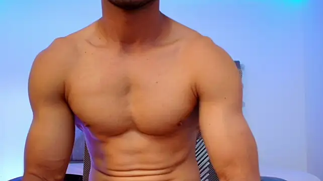 Adonys_Lewis_のウェブカメラショー