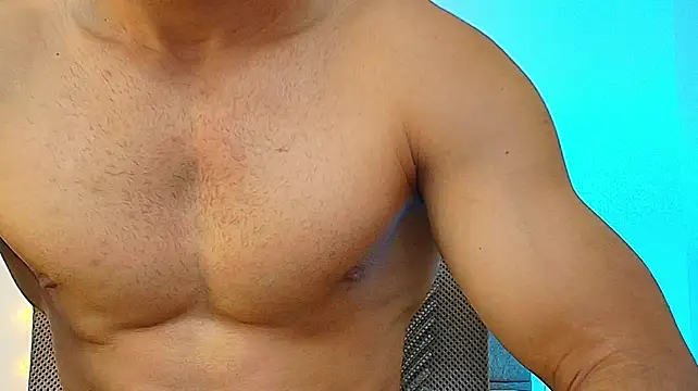 Adonys_Lewis_ 网络视讯表演