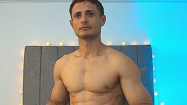 Adonys_Lewis_ 라이브 XXX 채팅