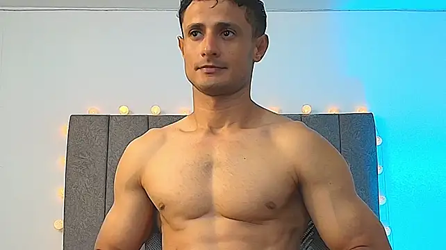 Show de Adonys_Lewis_ na webcam