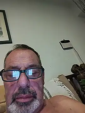 הופעת וובקאם של Dadotado70