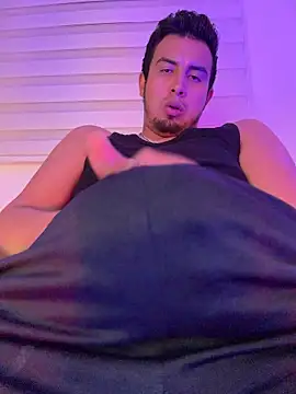 Show de Nikoo_wolf25 na webcam