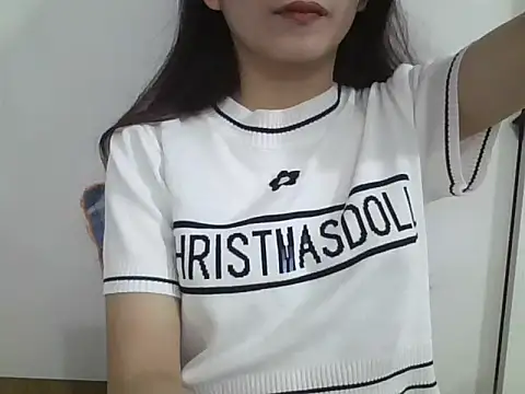 XXX chat uživo modela berry_alma06
