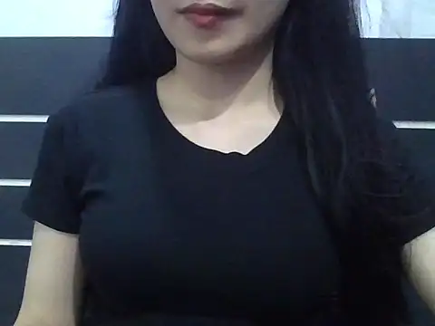 berry_alma06 在線直播表演