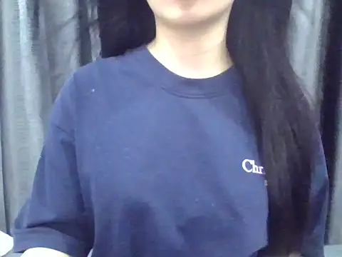 berry_alma06 Adlı Modelin Canlı XXX Sohbeti
