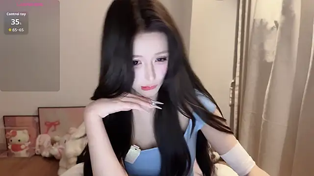 wanwanqiansui 在線直播表演