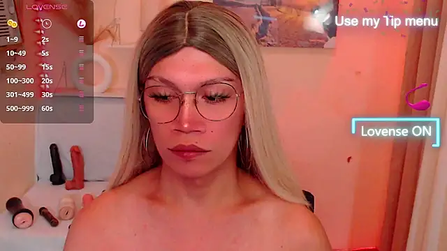 deliciousClaire 在線直播表演