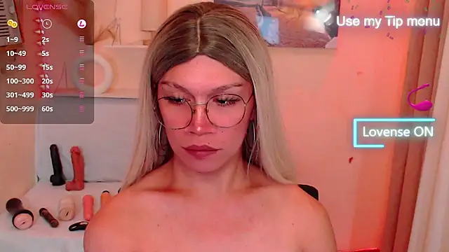 deliciousClaire Pertunjukan Webcam