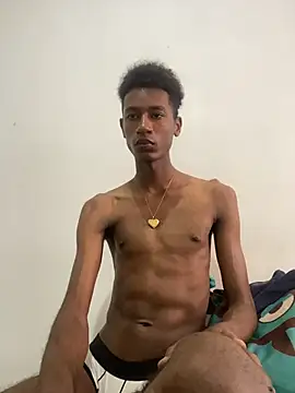 Badboy_00s' Webcam Show