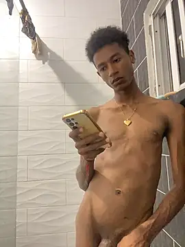 Badboy_00s 网络视讯表演