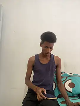 Badboy_00s Adlı Modelin Web Kamerası Şovu