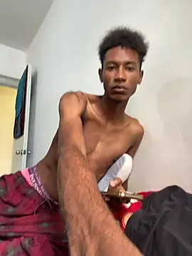 Badboy_00s – webcam-show