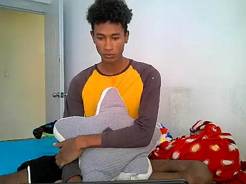 Badboy_00s 网络视讯表演