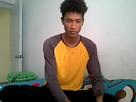 Badboy_00s webkamerás műsora