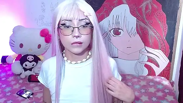 Pokazy przed kamerką – kittymiauu444