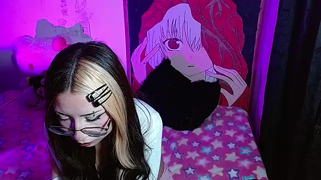 kittymiauu444 现场XXX聊天