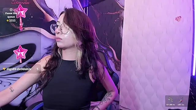 kittymiauu444 Chat XXX live