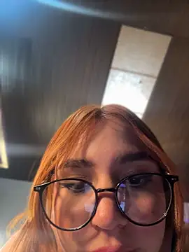 Chat XXX en directo de miia_stonne