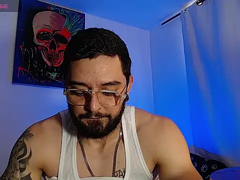 Živý XXX chat Axel_Stton