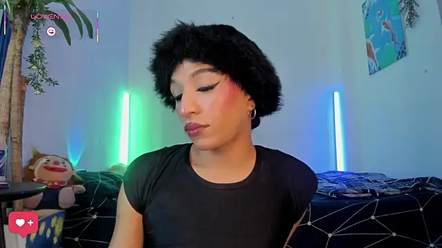 Naughty_Blue 网络视讯表演