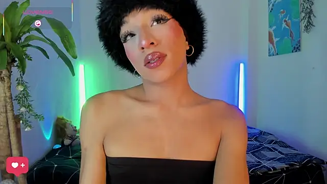 Naughty_Blue's Webcam Show