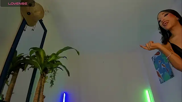 Naughty_Blue webcam show