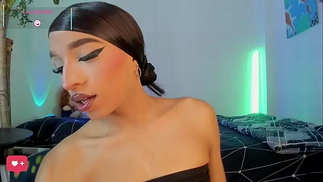 Naughty_Blue – webcam-show