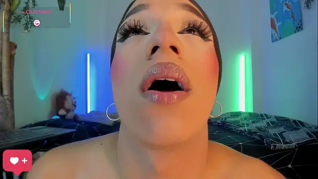 Naughty_Blue 网络视讯表演