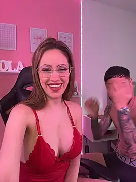 LolaSB Pertunjukan Webcam