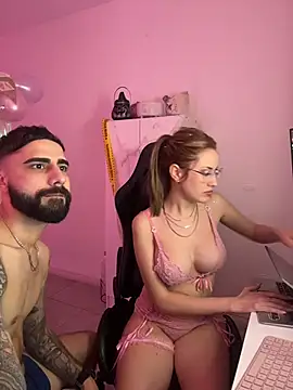 LolaSB Pertunjukan Webcam
