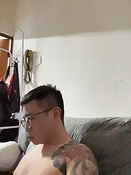 barry02082147 在線直播表演