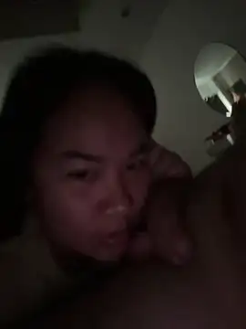 Ponthip Pertunjukan Webcam