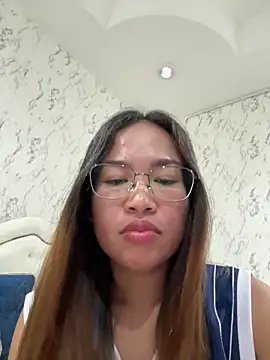 Ponthip Pertunjukan Webcam