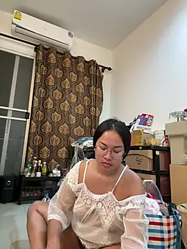 โชว์เว็บแคมของ Ponthip