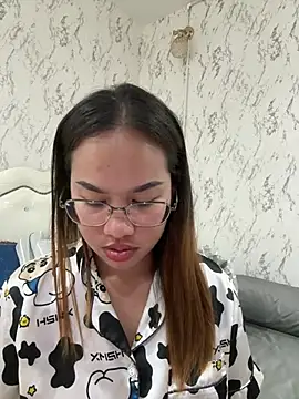 Ponthip Pertunjukan Webcam