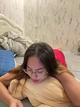 Ponthip – webcam-show