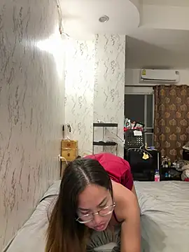 Ponthip Pertunjukan Webcam