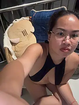 Ponthip Pertunjukan Webcam