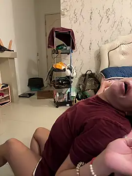 Ponthip Pertunjukan Webcam