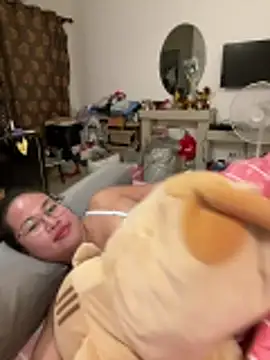 Ponthip Pertunjukan Webcam