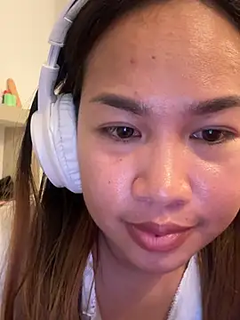 Ponthip Pertunjukan Webcam