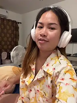 Ponthip Pertunjukan Webcam