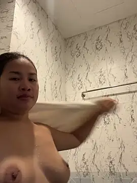 Ponthip Webcamshow