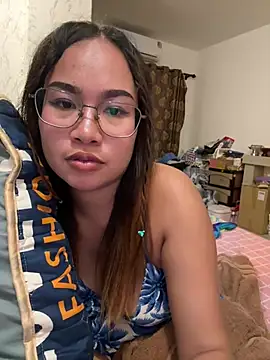 Ponthip Pertunjukan Webcam