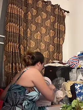 Ponthip Pertunjukan Webcam