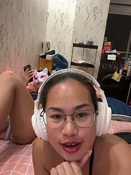 Ponthip Pertunjukan Webcam