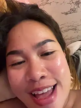Ponthip Pertunjukan Webcam